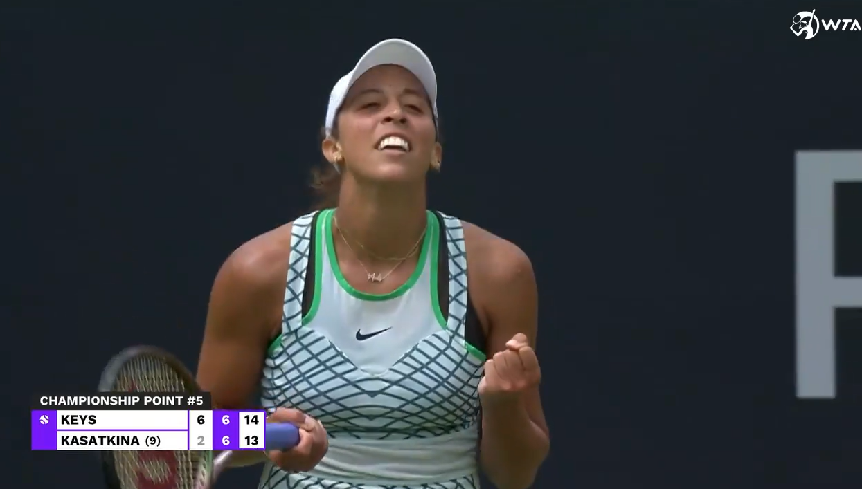 长传冲吊的 长传冲吊的