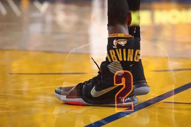 艾顿无积极 艾顿无积极